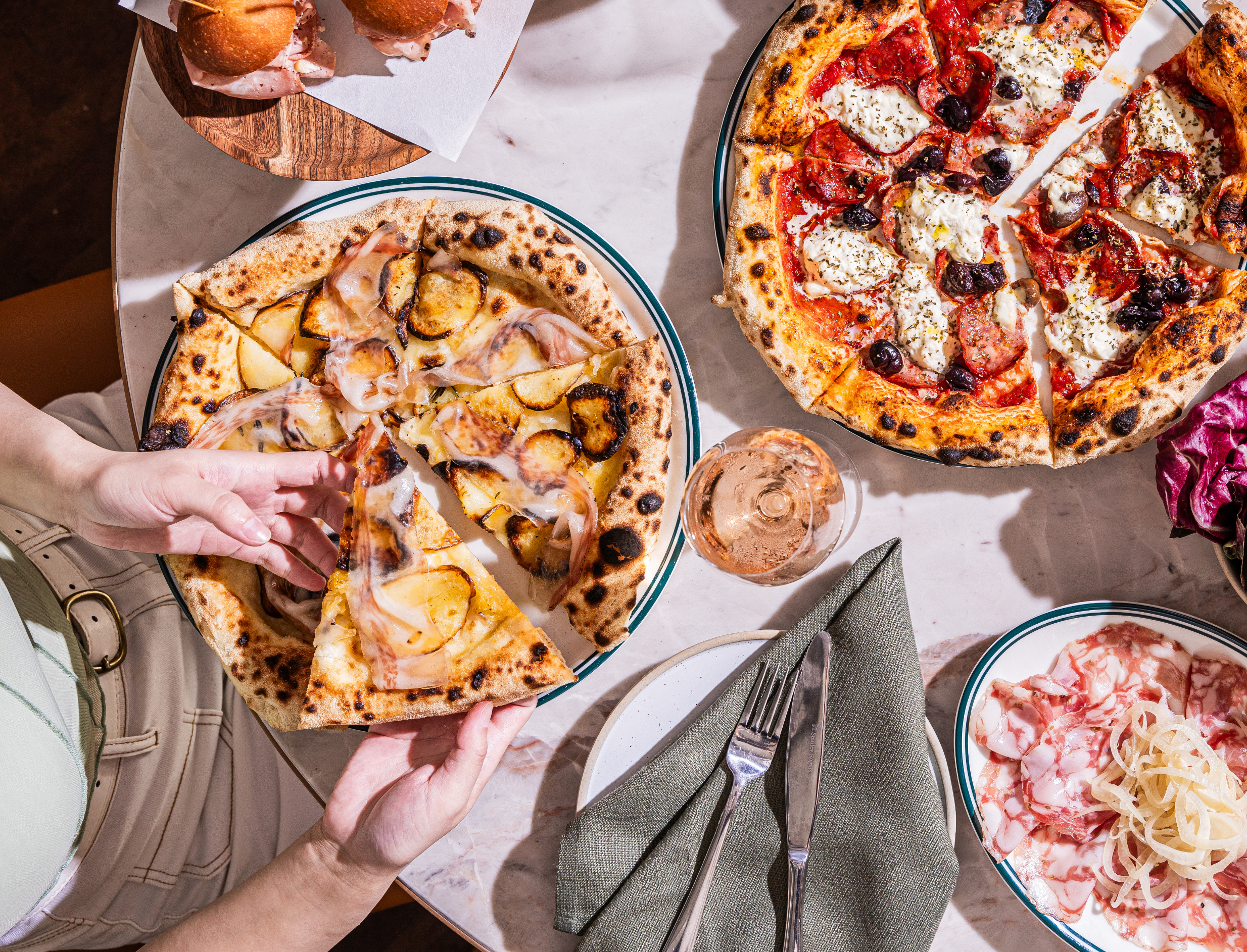 Endless Italian Table – Bottomless Lunch